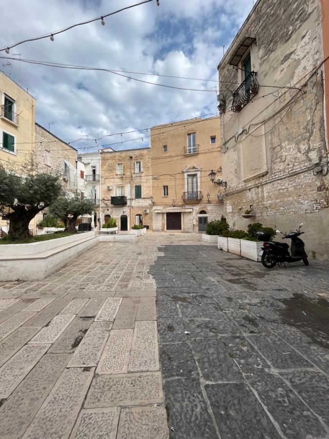 Piazzetta Degli Innamorati Бари Екстериор снимка